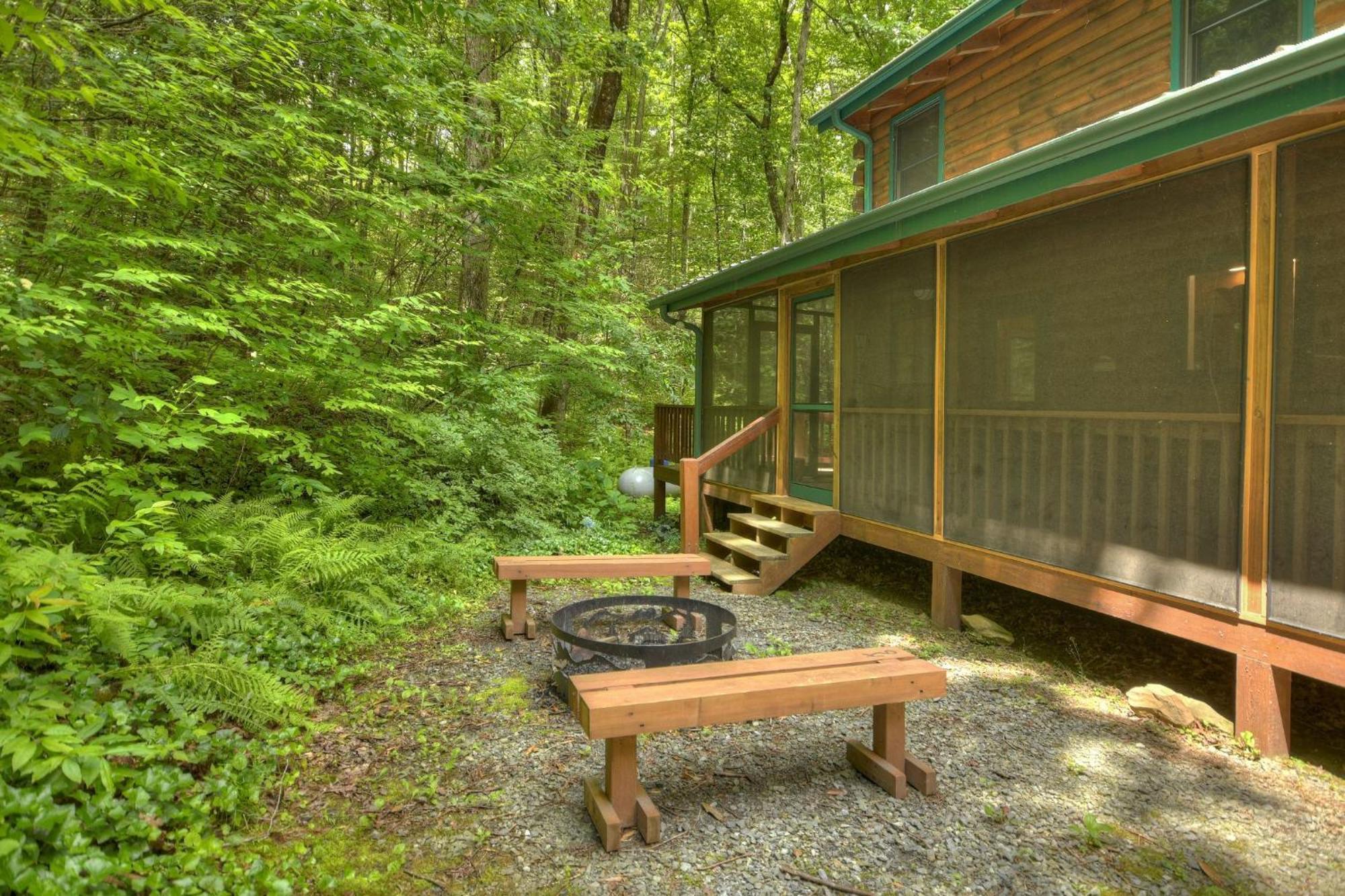 K6 Lodge Gather Around The Firepit Soak In The Hot Tub And Splash In The Creek Blue Ridge Zewnętrze zdjęcie